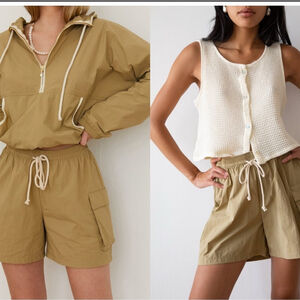 DONNI NYLON CARGO SHORT LYCHEE small